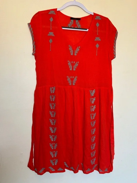 THML Rayon Mini Dress Sz M Tie Waist Boho Shift Vacation Embroidered Festival - Picture 4 of 11